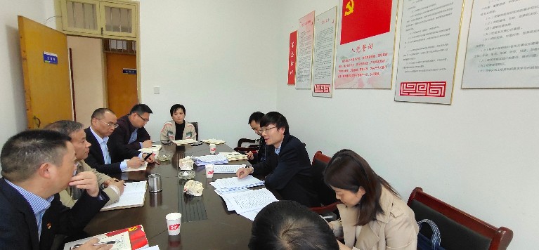 劉玉峰巡視圖片_gaitubao_767x356.jpg 劉玉峰巡視圖片_gaitubao_767x356.jpg