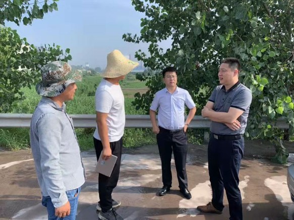 現場慰問_gaitubao_583x437.jpg